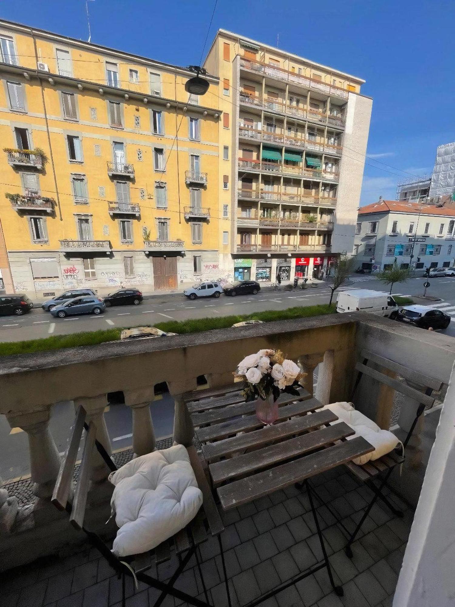 Peony House - 10 Min Duomo Apartman Milánó Kültér fotó