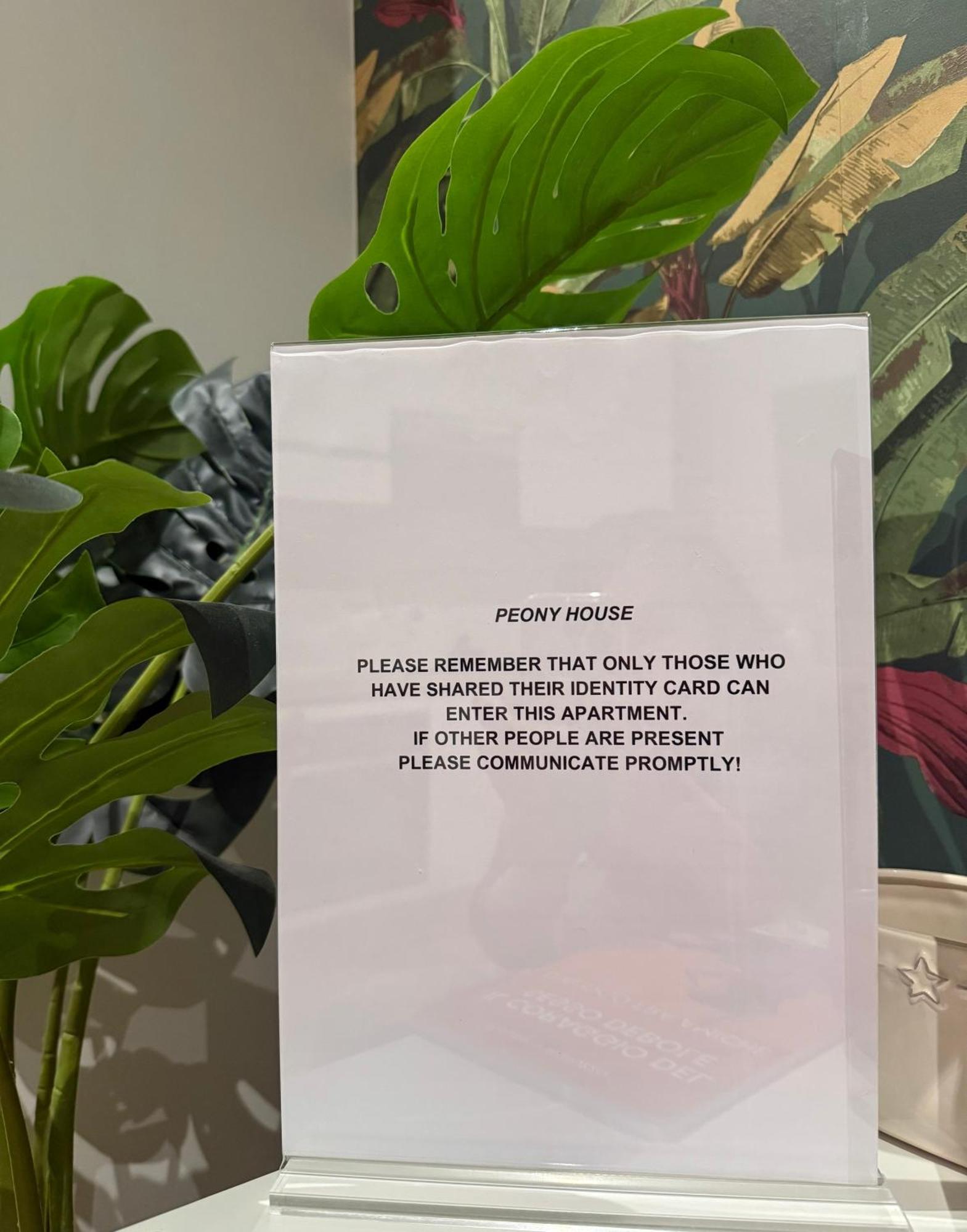 Peony House - 10 Min Duomo Apartman Milánó Kültér fotó
